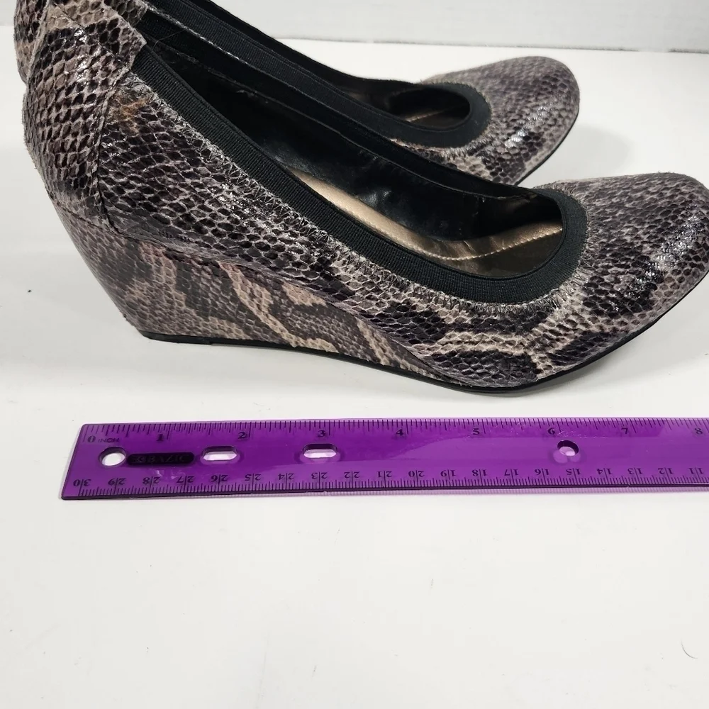 BCBG Paris Women's Wedges, 6.5, Black, Cream, Grey